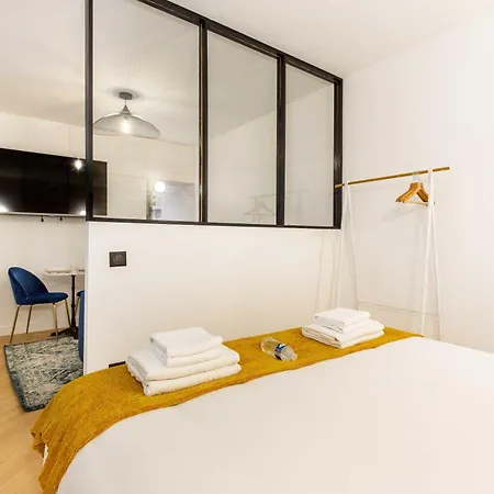 Cosy In The Prestigious Saint Honore Apartament *